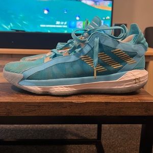 Adidas Dame 6 "Five Generals"